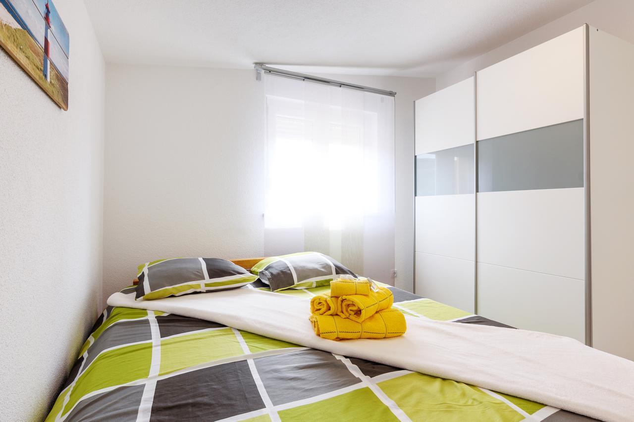 Studio Apartment Maslina 고르니 카린 외부 사진