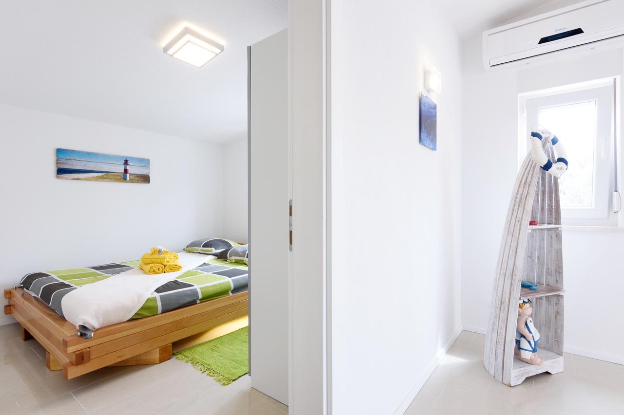 Studio Apartment Maslina 고르니 카린 외부 사진