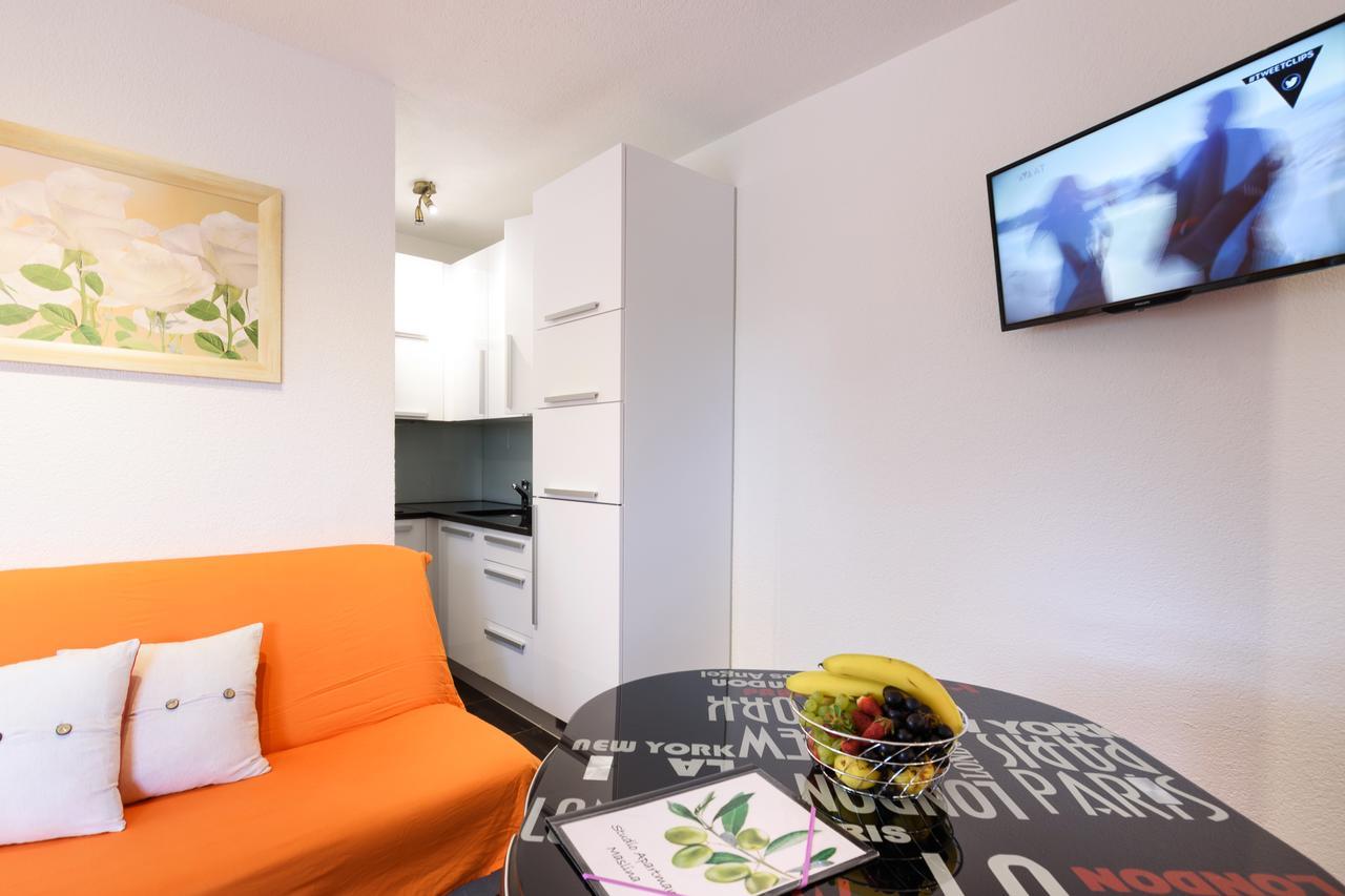 Studio Apartment Maslina 고르니 카린 외부 사진