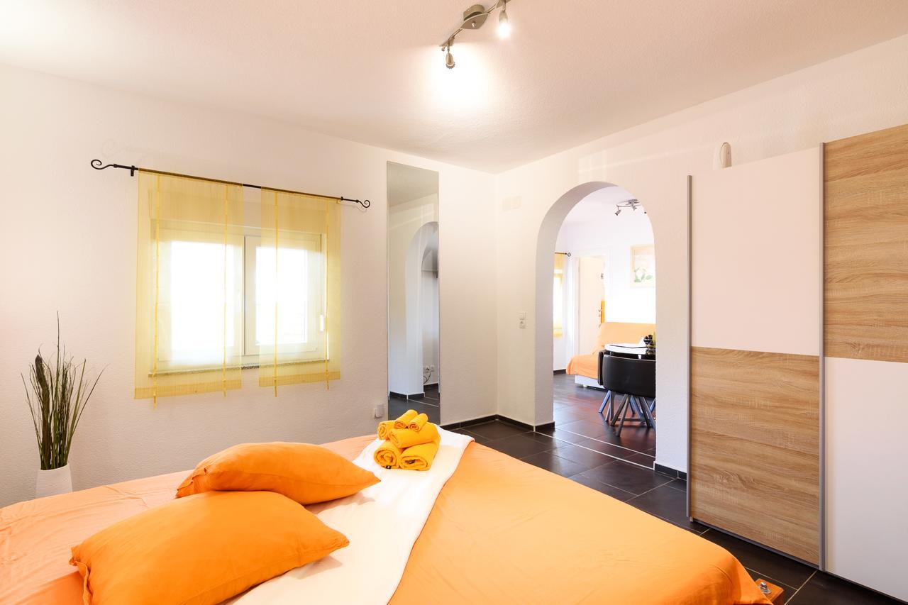 Studio Apartment Maslina 고르니 카린 외부 사진